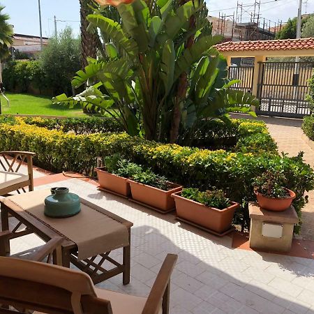 A Casa Di Giu B&B シラクーサ エクステリア 写真