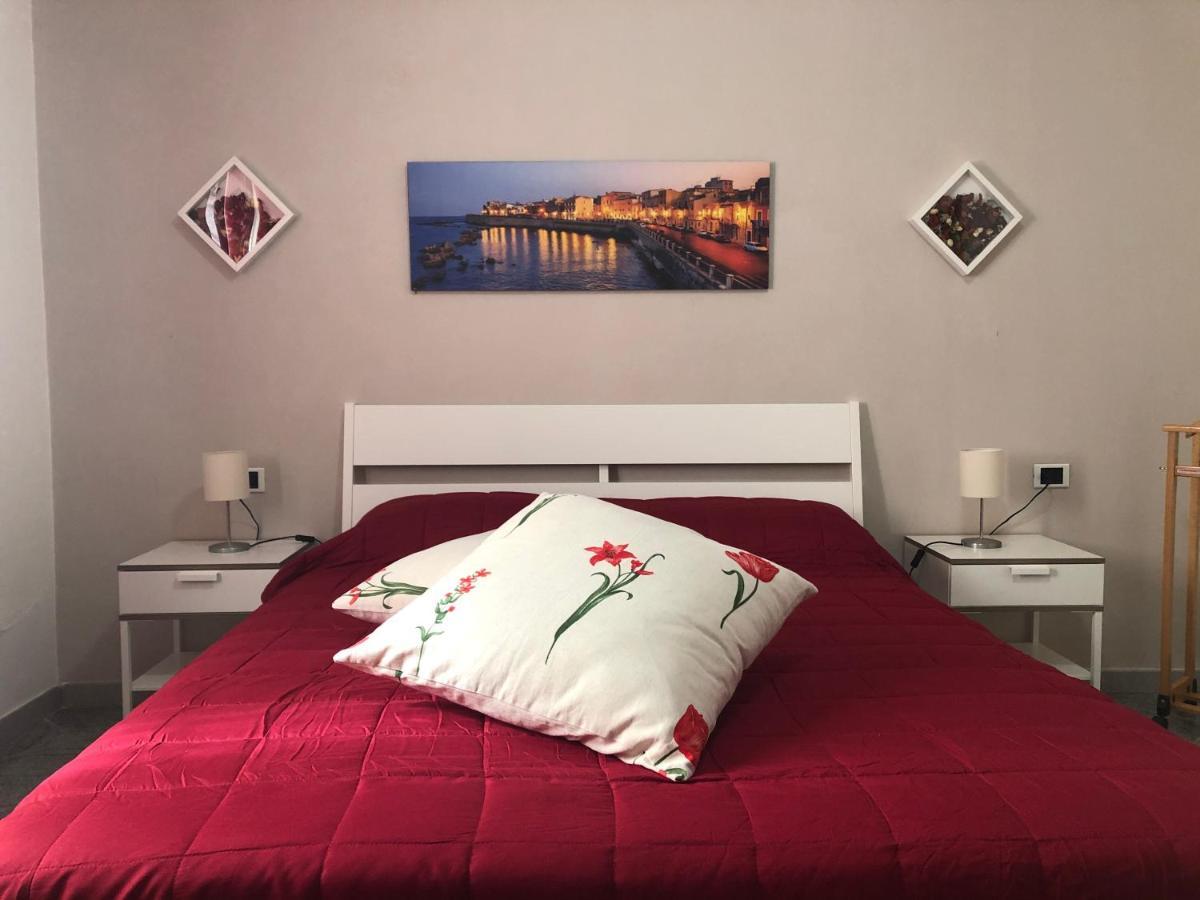 A Casa Di Giu B&B シラクーサ エクステリア 写真