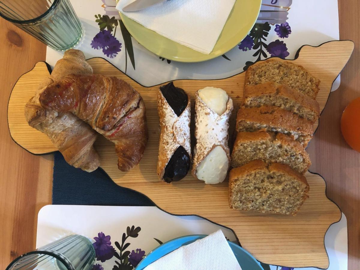 A Casa Di Giu B&B シラクーサ エクステリア 写真