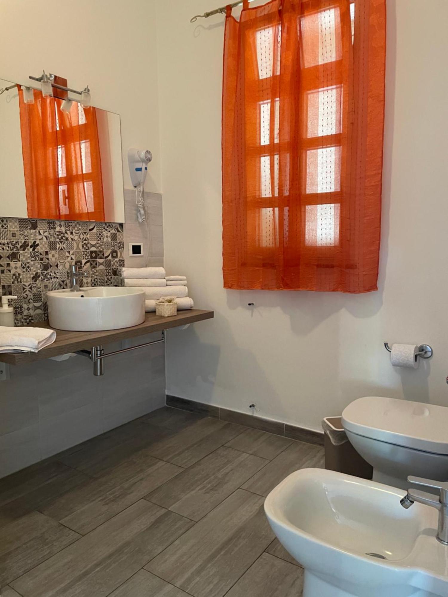 A Casa Di Giu B&B シラクーサ エクステリア 写真