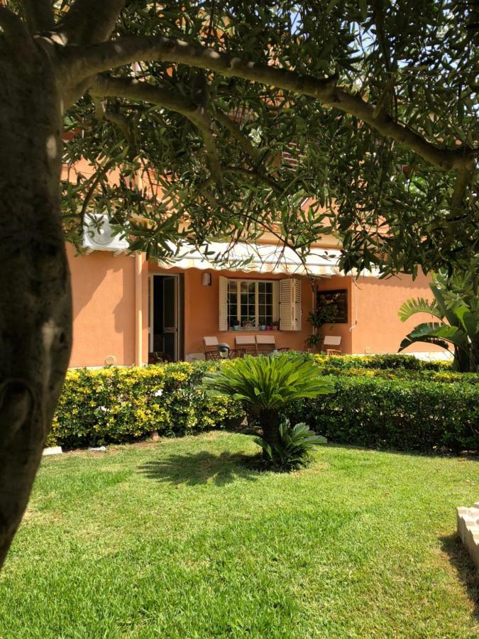 A Casa Di Giu B&B シラクーサ エクステリア 写真
